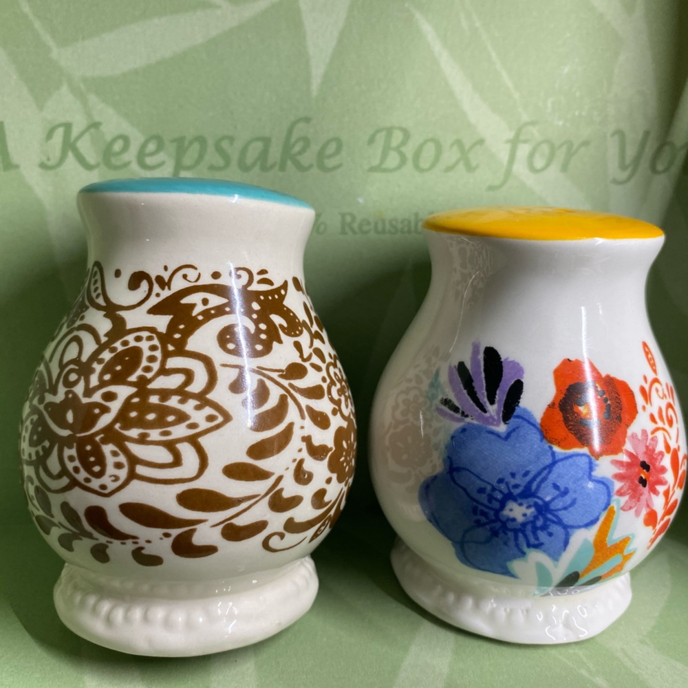 The Pioneer Woman salt & pepper shakers (3/$25)